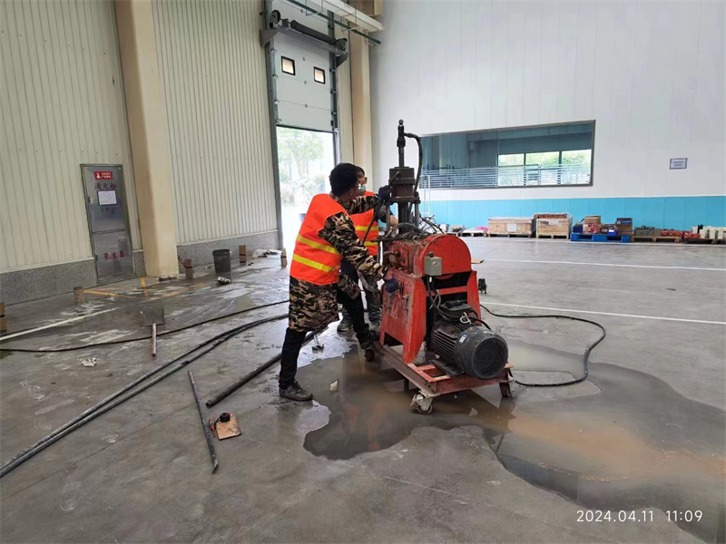 永和厂房地面下沉塌陷注浆加固施工